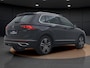 Volkswagen Tiguan 1.5 eHybrid Elegance | Leder | Trekhaak | 19" | Camera | Stoelverwarming | Keyless |