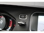 Volvo V40 1.6 T4 Momentum | Sensus Navi. | Digi. Cockpit | 17" LM Gloss Black | PDC Achter | Ambienteverl. | LED |
