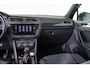 Volkswagen Tiguan 1.5 TSI R-line Panoramadak, Camera, LED, Keyless, ACC, Massage