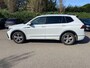 Volkswagen Tiguan Allspace 1.5 TSI R-Line Business+ 7p. | 150 PK | Automaat | Trekhaak (Elektronisch Zwenkbaar) | Digital Cockpit PRO | Panorama Dak | Navigatie | Stoel en Stuurverwarming | Harman - Kardon Geluidsysteem | Camera