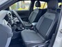 Volkswagen T-Cross 1.0 TSI 110 pk DSG Style R-Line - camera - navi - sensoren