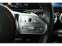 Mercedes-Benz CLA 200 Business Solution AMG (SFEERVERLICHTING, CAMERA, LED, STOELVERWARMING, DEALER ONDERHOUDEN)