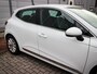 Renault Clio 1.0 TCe Intens | Clima | Cruise | Navi | Pdc | Camera | Half leer | Lichtmetaal |