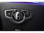 Mercedes-Benz E-klasse 200 Premium (PANORAMADAK, SFEEVERLICHTING, CAMERA, STOELVERWARMING, DEALER ONDERHOUDEN)