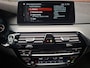 BMW 5-Serie Touring 540i xDrive 340PK M-Sport Panoramadak / Apple Carplay / Achteruitrijcamera / Stoelverwarming /