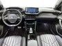Peugeot e-2008 EV GT Pack 50 kWh 136pk Automaat | 1ste Eigenaar | Schuif-/Kanteldak | Navigatie | Climate Control | Adaptieve Cruise Control | Camera | 18"LMV | LED | Stoelverwarming | Apple Carplay/Android Auto |