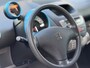 Peugeot 107 1.0-12V Urban Move Exclusive Lage km's 2e eig Airco 5drs in nieuwstaat