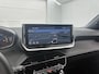 Peugeot 2008 SUV Business Hybrid 110pk Automaat | Navigatie | Achteruitrijcamera | cruise control | Climate Control | 17"LMV | Apple Carplay/Android Auto |