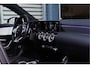 Mercedes-Benz A-klasse 250 AMG Automaat 225pk | Panoramadak | Wide Screen | Sfeerverlichting | Premium Audio | Stoelverwarming | Camera