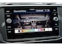 Volkswagen Tiguan 1.5 TSi Automaat R-Line Business+ LED IQ Light | Zwart Leder | Panoramadak | Virtual | Carplay | Keyless | Trekhaak