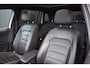 Volkswagen Tiguan 1.5 TSi Automaat R-Line Business+ LED IQ Light | Zwart Leder | Panoramadak | Virtual | Carplay | Keyless | Trekhaak