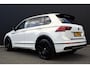 Volkswagen Tiguan 1.5 TSi Automaat R-Line Business+ LED IQ Light | Zwart Leder | Panoramadak | Virtual | Carplay | Keyless | Trekhaak