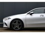 Mercedes-Benz A-klasse 180 Business Solution AMG Automaat | NL Auto | Wide Screen | Stoelverwarming | Camera | Half Leer