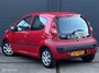 Peugeot 107 1.0-12V XS 5 deurs - APK T/M 16-04-2027 - 2E EIGENAAR - NAP - NL AUTO - EL. RAMEN - CPV - RADIO/CD - STUURBEKRACHTIGING -