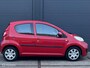 Peugeot 107 1.0-12V XS 5 deurs - APK T/M 16-04-2027 - 2E EIGENAAR - NAP - NL AUTO - EL. RAMEN - CPV - RADIO/CD - STUURBEKRACHTIGING -