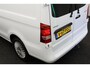 Mercedes-Benz Vito 116 CDI Lang L2H1 2022 Carplay | LED | Navigatie | Trekhaak | Airco | Camera | Parkeersensoren | Lichtmetaal | Stoelverwarming | Cruise control | Elektrische ramen + spiegels |
