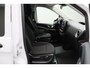 Mercedes-Benz Vito 116 CDI Lang L2H1 2022 Carplay | LED | Navigatie | Trekhaak | Airco | Camera | Parkeersensoren | Lichtmetaal | Stoelverwarming | Cruise control | Elektrische ramen + spiegels |