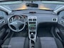 Peugeot 307 SW 1.6 16V - APK T/M 12-02-2027 - 7 ZITS - ECC - CRUISE CONTROLE - PANORAMADAK - TREKHAAK - LM VELGEN - NAP - NL AUTO -