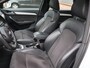 Audi Q3 2.0 TFSI quattro Pro Line Pano 3e eigenaar NAP Xenon Nw koppeling Cruise Leder Navi APK Trekhaak Cruise Airco PDC