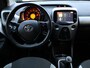 Toyota Aygo 1.0 VVT-i x-play 2e eigenaar NAP Camera Cruise Airco Dealer 01-27 APK