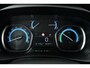 Peugeot e-Expert Long 75 kWh l DUBBEL CABINE l NAVI l TREKHAAK l CARPLAY
