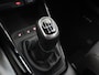 Kia Stonic 1.0 T-GDi MHEV DynamicPlusLine | LED-koplampen | Stoelverwarming vóór | Achteruitrijcamera | stuurwiel verwarmd |