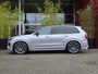 Volvo XC90 2.0 T8 455pk AWD Ultra Dark HEICO SPORTIV | Full Option! | Trekhaak | Luchtvering | Bowers&Wilkins | Massage | 22" Velgen