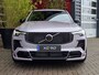 Volvo XC90 2.0 T8 455pk AWD Ultra Dark HEICO SPORTIV | Full Option! | Trekhaak | Luchtvering | Bowers&Wilkins | Massage | 22" Velgen