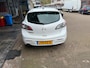 Mazda 3 2.0/ DiSi TS Plus/ Sport/ met Airco, Cruise Control, Stoelverwarming en een ruime APK!!!