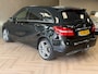 Mercedes-Benz B-klasse B180 Ambition AUT NAVIGATIE AIRCO CRUISE CONTROL LED XENON PDC TREKHAAK