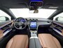 Mercedes-Benz CLE 300 e AMG Line Premium | Panorama - Schuifdak | Burmester Surround System | Memory Seats | 360° Camera | Verwarmd Suurwiel | Digital Light | 19" Multispaaks AMG Wielen |