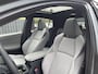 Toyota C-HR / C-HR+ Executive AWD 77 kWh | Executive plus pack | Lichtgrijs interieur |