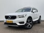 Volvo XC40 1.5 T3 Momentum Pro Panoramadak Hoge zit Trekhaak(tegen meerprijs)