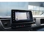 Renault Trafic 2.0 dCi 150 T30 L2H1 Business 150pk - Trekhaak - Stoelverwarming - Cruise - LED - Camera - Side Bars - Rijklaar