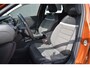 Citroën C4 Puretech EAT8 Business Plus | Trekhaak | Navigatie | Camera achter | Airco | Carplay & Android Auto | Head up Display | Adaptieve Cruisecontrol | Isofix bevestigingspunten | etc...