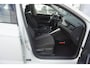 Volkswagen Polo 1.0 TSI 95pk Life | Apple Carplay & Android Auto | Parkeersensoren V+ A | All Season Banden