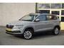 Skoda Karoq 1.5 TSI ACT 150PK! Automaat Business Edition BJ2021 Lmv 16" | Led V+A | Pdc | Trekhaak | Verwarmde voorruit | App-Connect | Navi | Climate control | Cruise control | Verwarmd stuur | Verwarmde voorstoelen | Getint glas