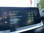 Peugeot 2008 1.2 Turbo 130pk GT-Line M6 Verwarmde voorstoelen, Navigatie via Apple Carplay of Android Auto
