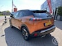 Peugeot 2008 1.2 Turbo 130pk GT-Line M6 Verwarmde voorstoelen, Navigatie via Apple Carplay of Android Auto