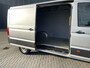 Volkswagen Crafter 35 2.0 TDI L3H2 Trendline Navigatie Parkeersensoren DAB+ App-Connect