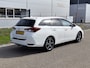 Toyota Auris Touring Sports 1.2T " Trekhaak , Navi "