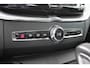 Volvo XC60 2.0 B5 Momentum Exclusive | Trekhaak | Stoelverwarming | Adaptive Cruise Control | 360 Camera | Navigatie |
