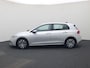 Volkswagen Golf 1.4eHybrid 110kW/204PK Style DSG · Apple/Android Car Play · Stoel- & Stuurverwarming · Navigatie