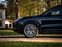 Porsche Cayenne 4.0 Turbo | 2e eigenaar | Pano-dak | Keramisch | 3D Surround View
