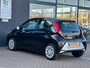 Toyota Aygo 1.0 VVT-i x-play/1STE EG/NAVI/LED/CAMERA/CRUISE.