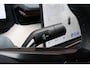Lynk & Co 08 1.5 More | 200km Hybride | Stoelmassage, Verwarming en Ventilatie | Panoramadak | Matrix LED | Harman Kardon | 360° Camera | Getint glas | Bestuurdersstoel met geheugen | Sfeerverlichting | Apple Carplay | Dodehoekassistent | Adaptive Cruise Contol