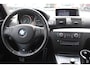 BMW 1-Serie 135i Handgeschakeld *High Executive* | Schuifdak | Stoelverwarming | Cruise & Climate Control | Vol- Leder |