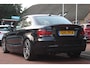 BMW 1-Serie 135i Handgeschakeld *High Executive* | Schuifdak | Stoelverwarming | Cruise & Climate Control | Vol- Leder |
