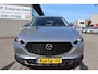 Mazda CX-30 2.0 SkyActiv-X Luxury Navigatie/Achteruitrijcamera/Bose/Trekhaak/Keyless Entry/Head-Up-Display/Leder&Stoelverwarning/Sensoren V&A/Climate&Cruisecontrol/Bleutooth met Spraakbediening/18 Inch Lmv