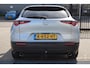 Mazda CX-30 2.0 SkyActiv-X Luxury Navigatie/Achteruitrijcamera/Bose/Trekhaak/Keyless Entry/Head-Up-Display/Leder&Stoelverwarning/Sensoren V&A/Climate&Cruisecontrol/Bleutooth met Spraakbediening/18 Inch Lmv